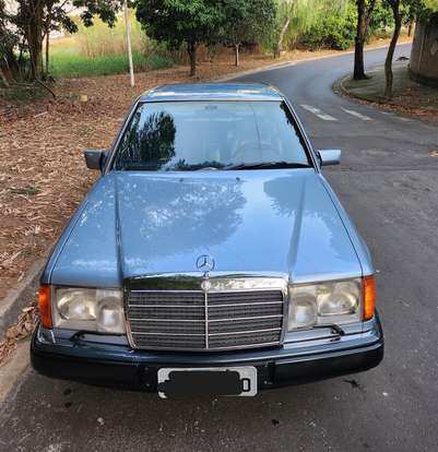 MERCEDES-BENZ-300 E-1991