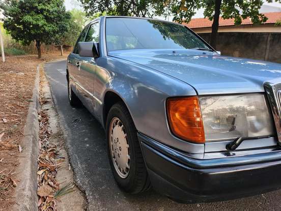 MERCEDES-BENZ-300 E-3.0 SEDAN 6 CILINDROS 24V GASOLINA 4P AUTOMÁTICO MERCEDES-BENZ-300 E-1991