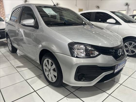 TOYOTA ETIOS 1.5 X PLUS 16V FLEX 4P MANUAL