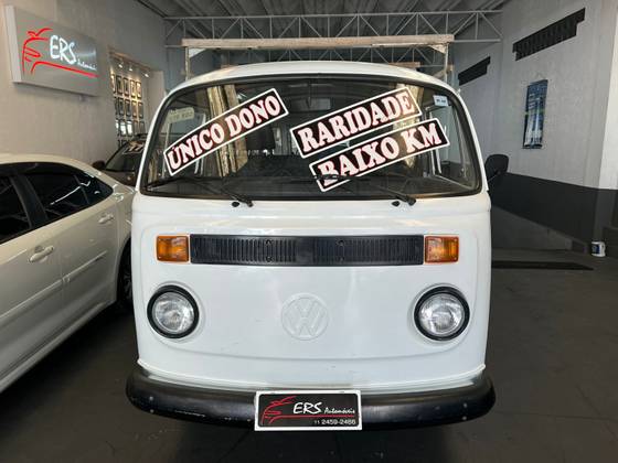 VOLKSWAGEN KOMBI 1.6 STD 8V GASOLINA 3P MANUAL