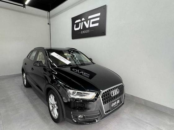 AUDI Q3 2.0 TFSI AMBIENTE QUATTRO 4P GASOLINA S TRONIC