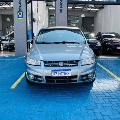 FIAT STILO 1.8 MPI SPORTING 8V FLEX 4P AUTOMÁTICO