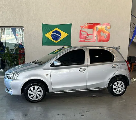 TOYOTA ETIOS 1.3 X 16V FLEX 4P MANUAL