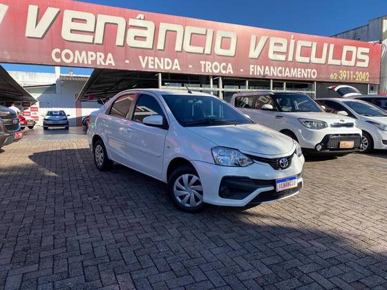 TOYOTA ETIOS 1.5 XS 16V FLEX 4P MANUAL