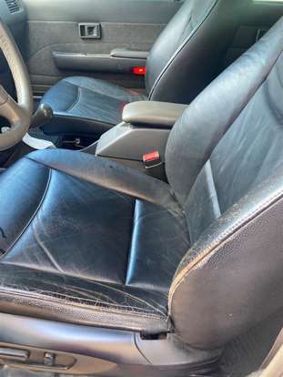 TOYOTA-HILUX-2004