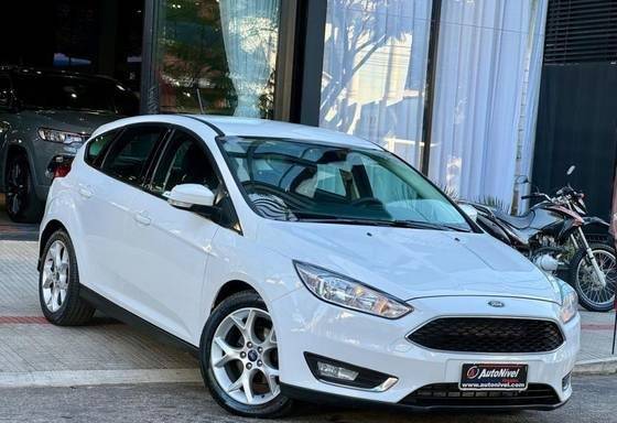 FORD FOCUS 2.0 SE 16V FLEX 4P POWERSHIFT