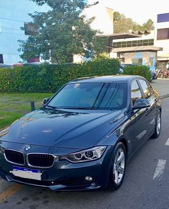 BMW-320i-2014