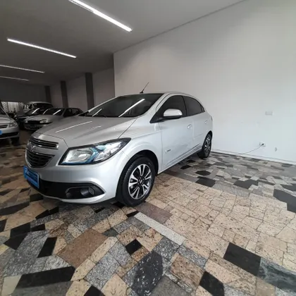 CHEVROLET ONIX 1.4 MPFI LTZ 8V FLEX 4P MANUAL