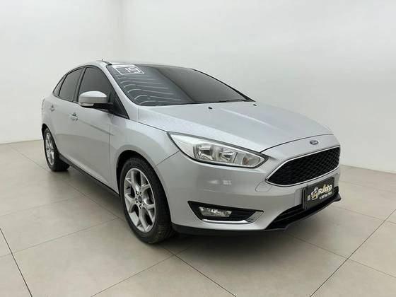 FORD FOCUS 2.0 SE 16V FLEX 4P POWERSHIFT