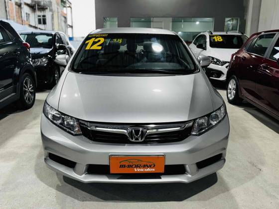 HONDA CIVIC 1.8 LXL 16V FLEX 4P MANUAL