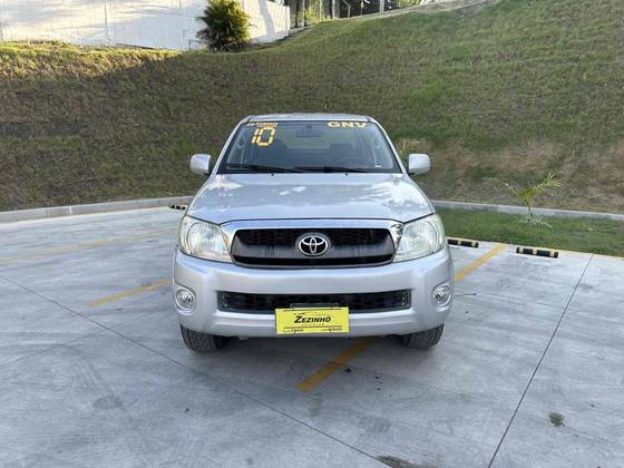 TOYOTA HILUX 2.7 SR 4X2 CD 16V GASOLINA 4P AUTOMÁTICO