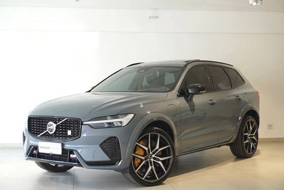VOLVO XC60 2.0 T8 RECHARGE POLESTAR ENGINEERED AWD GEARTRONIC