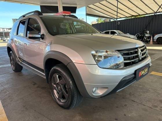 RENAULT DUSTER 2.0 DYNAMIQUE 4X2 16V FLEX 4P AUTOMÁTICO