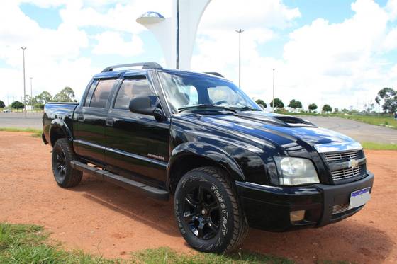 CHEVROLET S10 2.4 ADVANTAGE 4X2 CD 8V FLEX 4P MANUAL