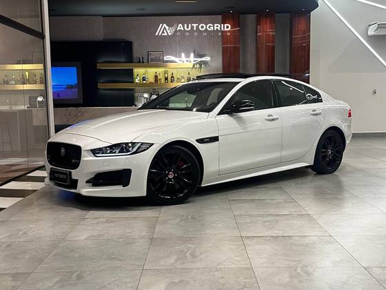 JAGUAR XE 2.0 16V INGENIUM P250 GASOLINA R-SPORT 4P AUTOMÁTICO