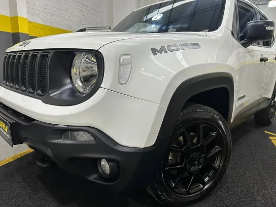 JEEP RENEGADE 2.0 16V TURBO DIESEL MOAB 4P 4X4 AUTOMÁTICO