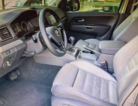 VOLKSWAGEN-AMAROK-2.0 HIGHLINE 4X4 CD 16V TURBO INTERCOOLER DIESEL 4P AUTOMÁTICO VOLKSWAGEN-AMAROK-2019