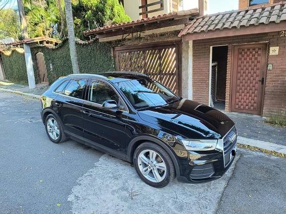 AUDI Q3 2.0 TFSI AMBIENTE QUATTRO 4P GASOLINA S TRONIC