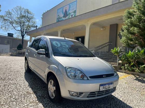 FORD FIESTA 1.6 MPI TREND SEDAN 8V FLEX 4P MANUAL