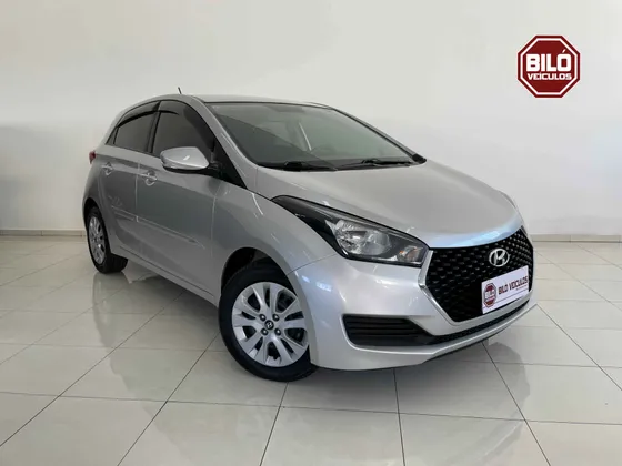 HYUNDAI HB20 1.0 COMFORT PLUS 12V FLEX 4P MANUAL