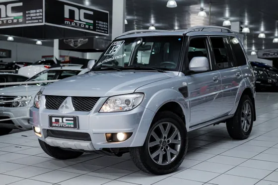 MITSUBISHI PAJERO TR4 2.0 4X2 16V 140CV FLEX 4P AUTOMÁTICO