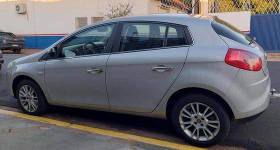 FIAT BRAVO 1.8 ESSENCE 16V FLEX 4P AUTOMATIZADO