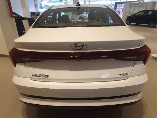 HYUNDAI-HB20S-1.0 TGDI FLEX PLATINUM PLUS AUTOMÁTICO HYUNDAI-HB20S-2023