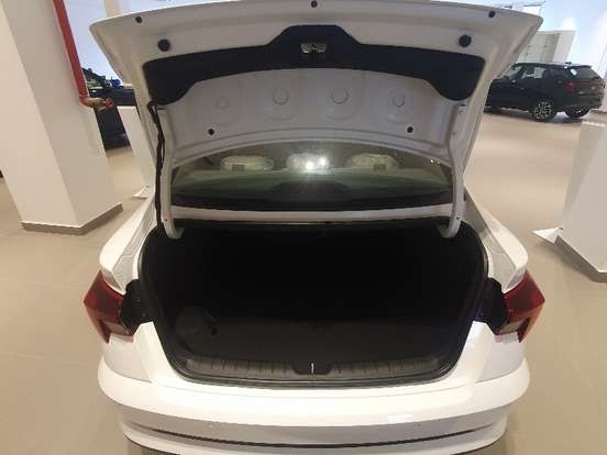 HYUNDAI-HB20S-2023