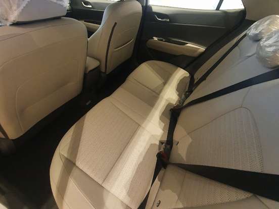 HYUNDAI-HB20S-2023