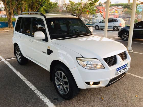 MITSUBISHI PAJERO TR4 2.0 4X4 16V 140CV FLEX 4P AUTOMÁTICO