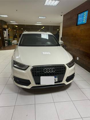 AUDI Q3 2.0 TFSI AMBIENTE QUATTRO 4P GASOLINA S TRONIC