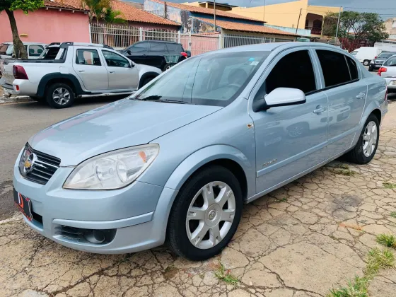 CHEVROLET VECTRA 2.0 MPFI ELEGANCE 8V 140CV FLEX 4P AUTOMÁTICO