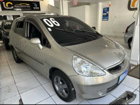 HONDA FIT 1.4 LXL 8V GASOLINA 4P AUTOMÁTICO