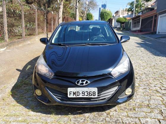 HYUNDAI HB20S 1.6 IMPRESS 16V FLEX 4P AUTOMÁTICO