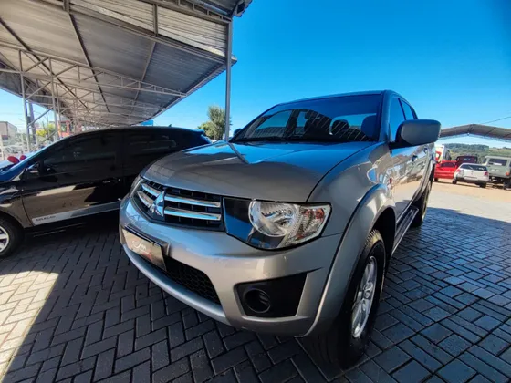 MITSUBISHI L200 TRITON 2.4 HLS CHROME 4X2 CD 16V FLEX 4P MANUAL