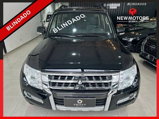 MITSUBISHI PAJERO 3.2 HPE 4X4 7 LUGARES 16V TURBO INTERCOOLER DIESEL 4P AUTOMÁTICO