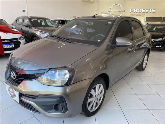 TOYOTA ETIOS 1.5 X SEDAN 16V FLEX 4P AUTOMÁTICO