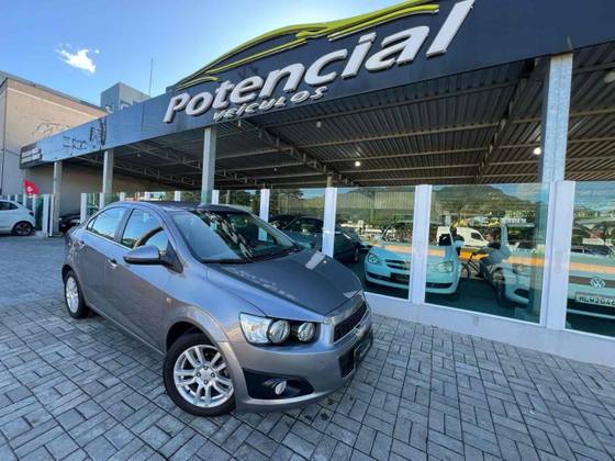 CHEVROLET SONIC 1.6 LTZ 16V FLEX 4P AUTOMÁTICO