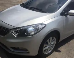 KIA CERATO 1.6 SX 16V FLEX 4P AUTOMÁTICO KIA CERATO 1.6 SX 16V FLEX 4P AUTOMÁTICO