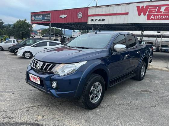 MITSUBISHI L200 TRITON 2.4 16V TURBO DIESEL SPORT HPE-S CD 4P 4X4 AUTOMÁTICO