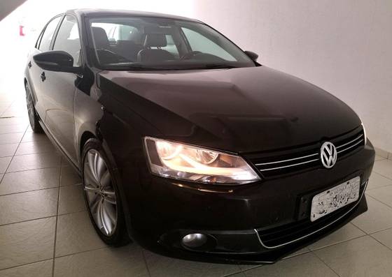 VOLKSWAGEN JETTA 2.0 TSI HIGHLINE 200CV GASOLINA 4P TIPTRONIC