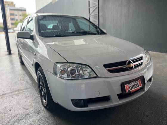 CHEVROLET ASTRA 2.0 MPFI ADVANTAGE 8V FLEX 4P MANUAL