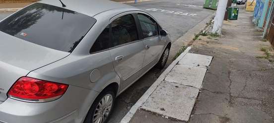 FIAT-LINEA-2008