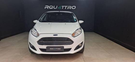 FORD FIESTA 1.6 TITANIUM HATCH 16V FLEX 4P POWERSHIFT