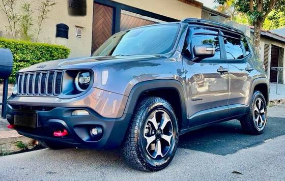 JEEP RENEGADE 2.0 16V TURBO DIESEL TRAILHAWK 4P 4X4 AUTOMÁTICO