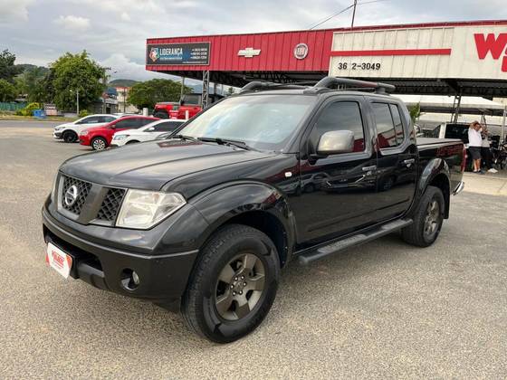 NISSAN FRONTIER 2.5 LE ATTACK 4X4 CD TURBO ELETRONIC DIESEL 4P AUTOMÁTICO
