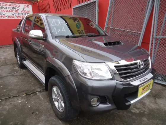 TOYOTA HILUX 3.0 SRV TOP 4X4 CD 16V TURBO INTERCOOLER DIESEL 4P AUTOMÁTICO