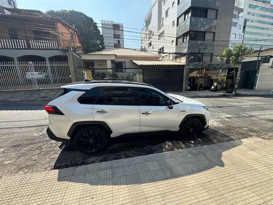 TOYOTA RAV4 2.5 VVT-IE HYBRID SX CONNECT AWD CVT