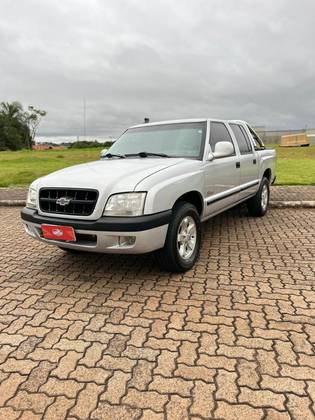 CHEVROLET S10 2.8 STD 4X4 CD 12V TURBO INTERCOOLER DIESEL 4P MANUAL