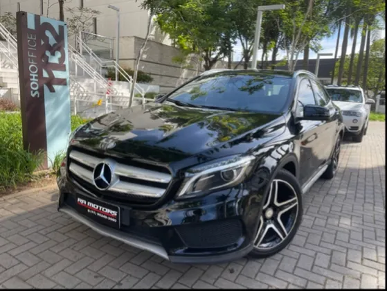 MERCEDES-BENZ GLA 250 2.0 16V TURBO GASOLINA SPORT 4P AUTOMÁTICO